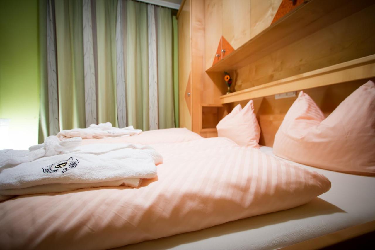 Hotel Gasthof Brueggler Radstadt Dış mekan fotoğraf