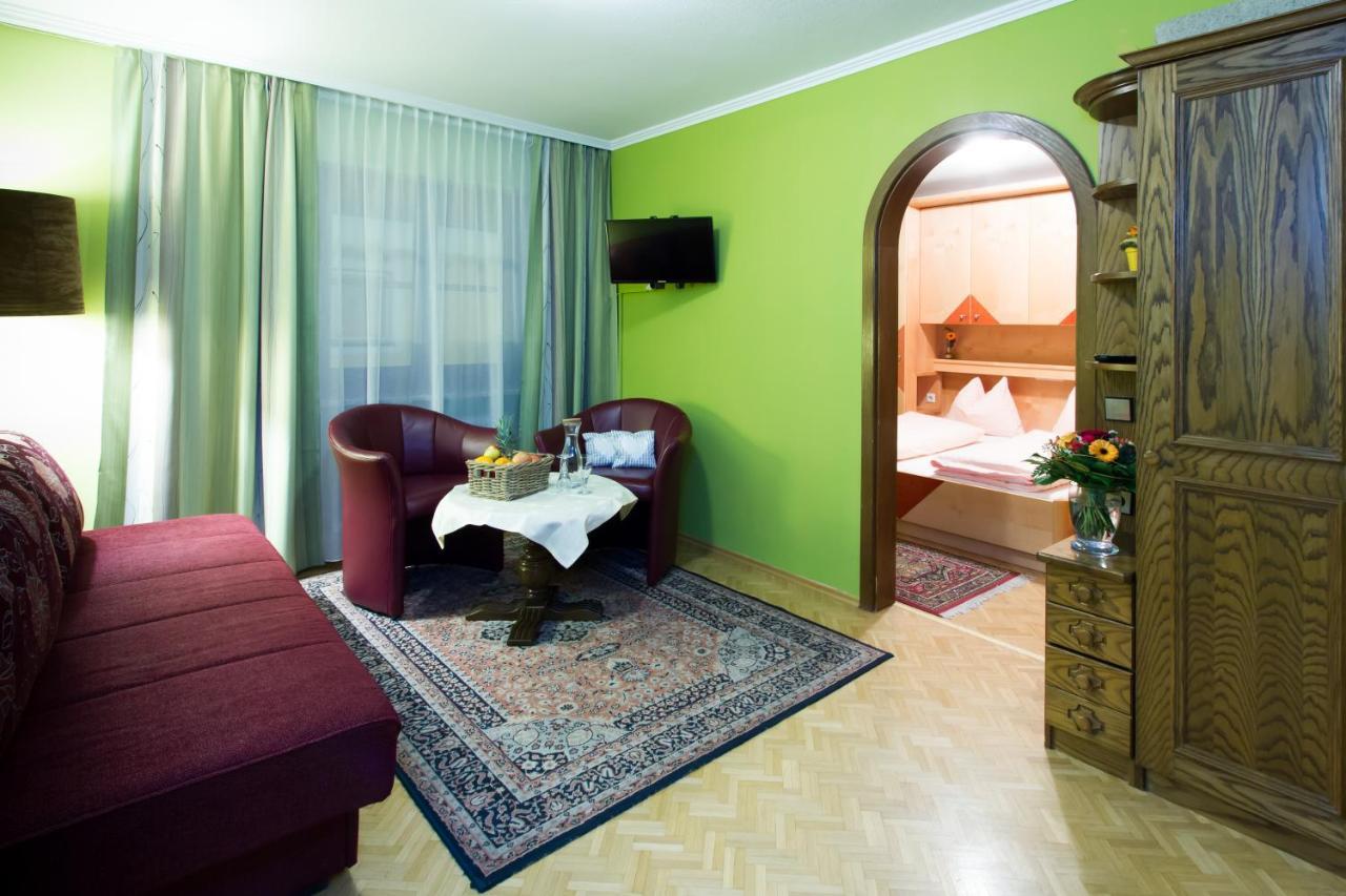 Hotel Gasthof Brueggler Radstadt Dış mekan fotoğraf