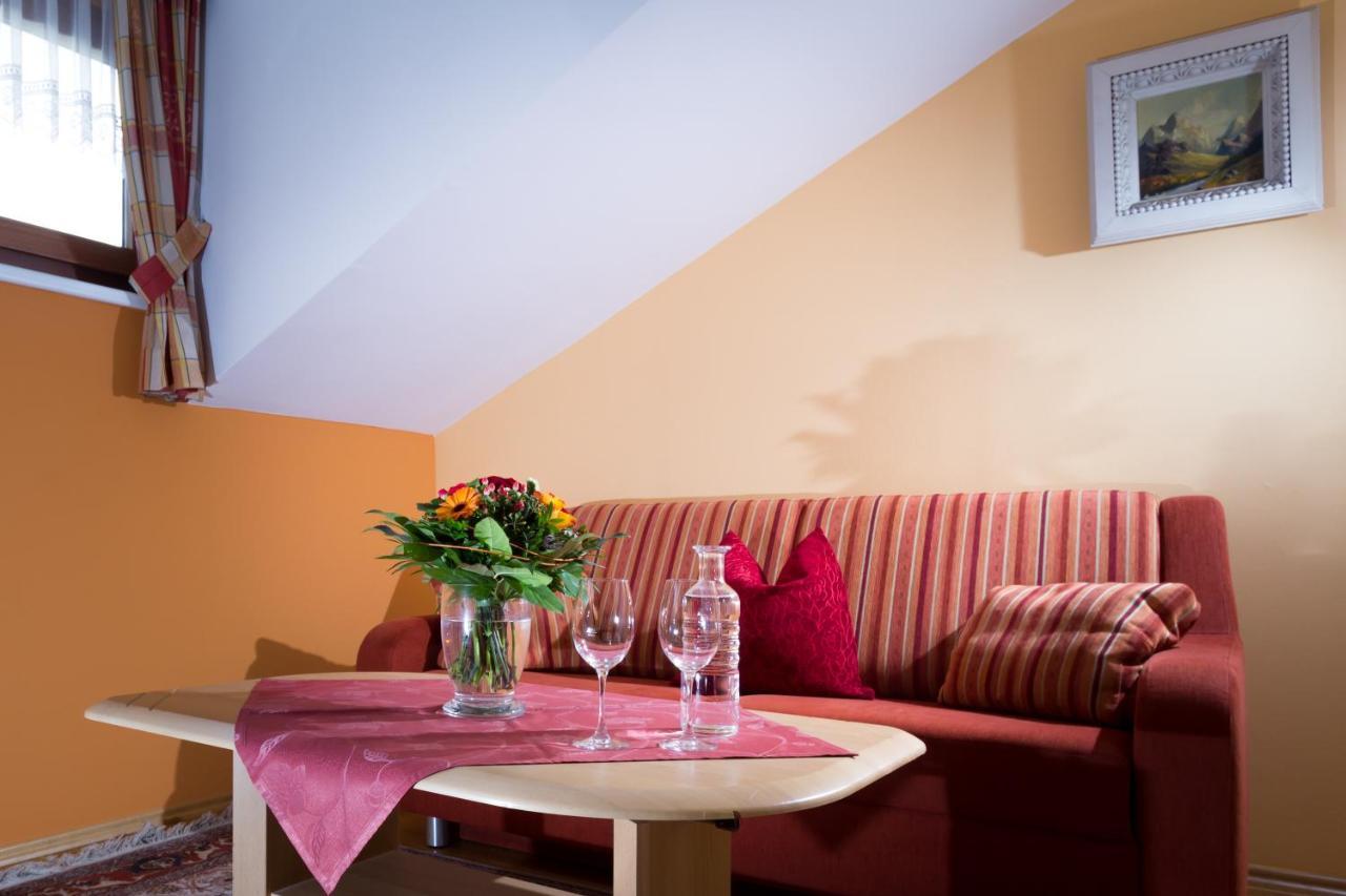 Hotel Gasthof Brueggler Radstadt Dış mekan fotoğraf